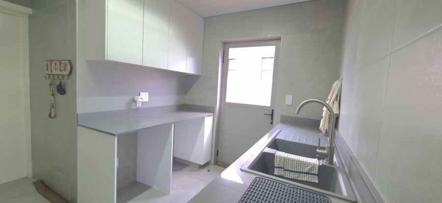 3 Bedroom Property for Sale in Hartland Lifestyle Estate Western Cape